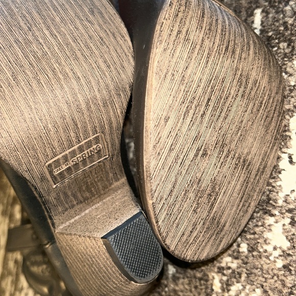 Call it spring western boots size 6.5 for women. - Picture 3 of 3